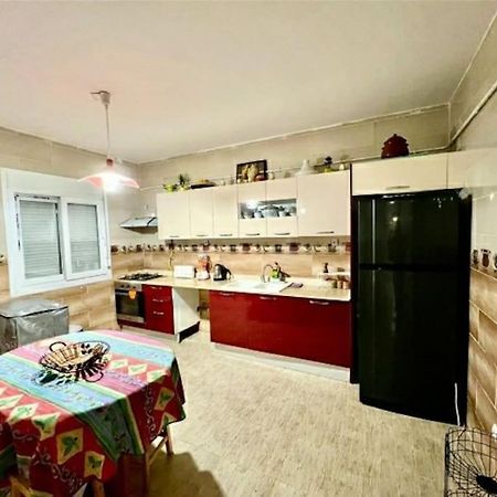 Les Champs Et Les Sabots Lägenhet Ouled Maamar Exteriör bild